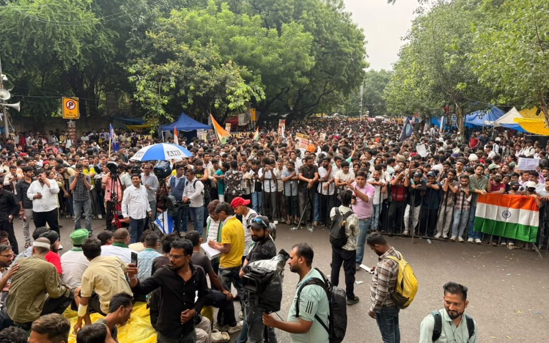 ভারতে ছাত্র আন্দোলনে মোদী সরকারকে চ্যালেঞ্জ