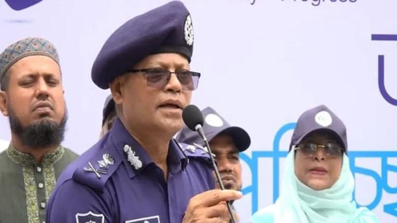 সরকারবিরোধী ষড়যন্ত্রে জড়িত পুলিশদের শনাক্ত করা হয়েছে: আইজিপি সরকারবিরোধী ষড়যন্ত্রে জড়িত পুলিশদের শনাক্ত করা হয়েছে: আইজিপি